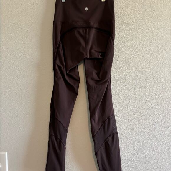 Lululemon Fresh In Mesh Leggings size 2 - Picture 5 of 9